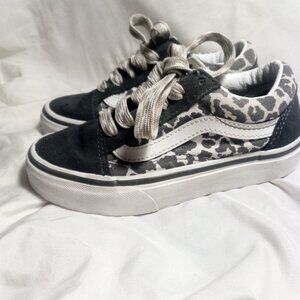 Vans Cheetah Print Childrens Size 11.5 Lace Up